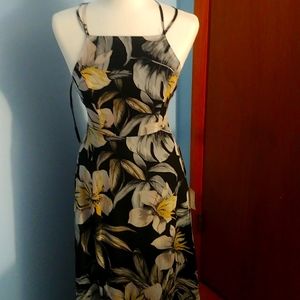 Lulus Maxi Dress Criss Cross open back